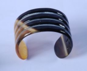 Vòng Tay Sừng Trâu 43